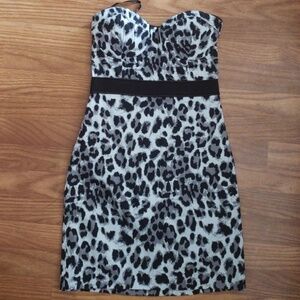 New guess strapless dress SZ XS